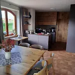 Hétvégi ház Sklep Vino Strycek *
