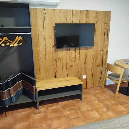 Landhaus Sklep Vino Strycek *