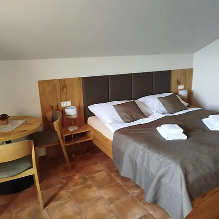 Sklep Vino Strycek Velké Bílovice