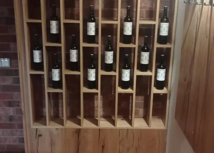 Sklep Vino Strycek *